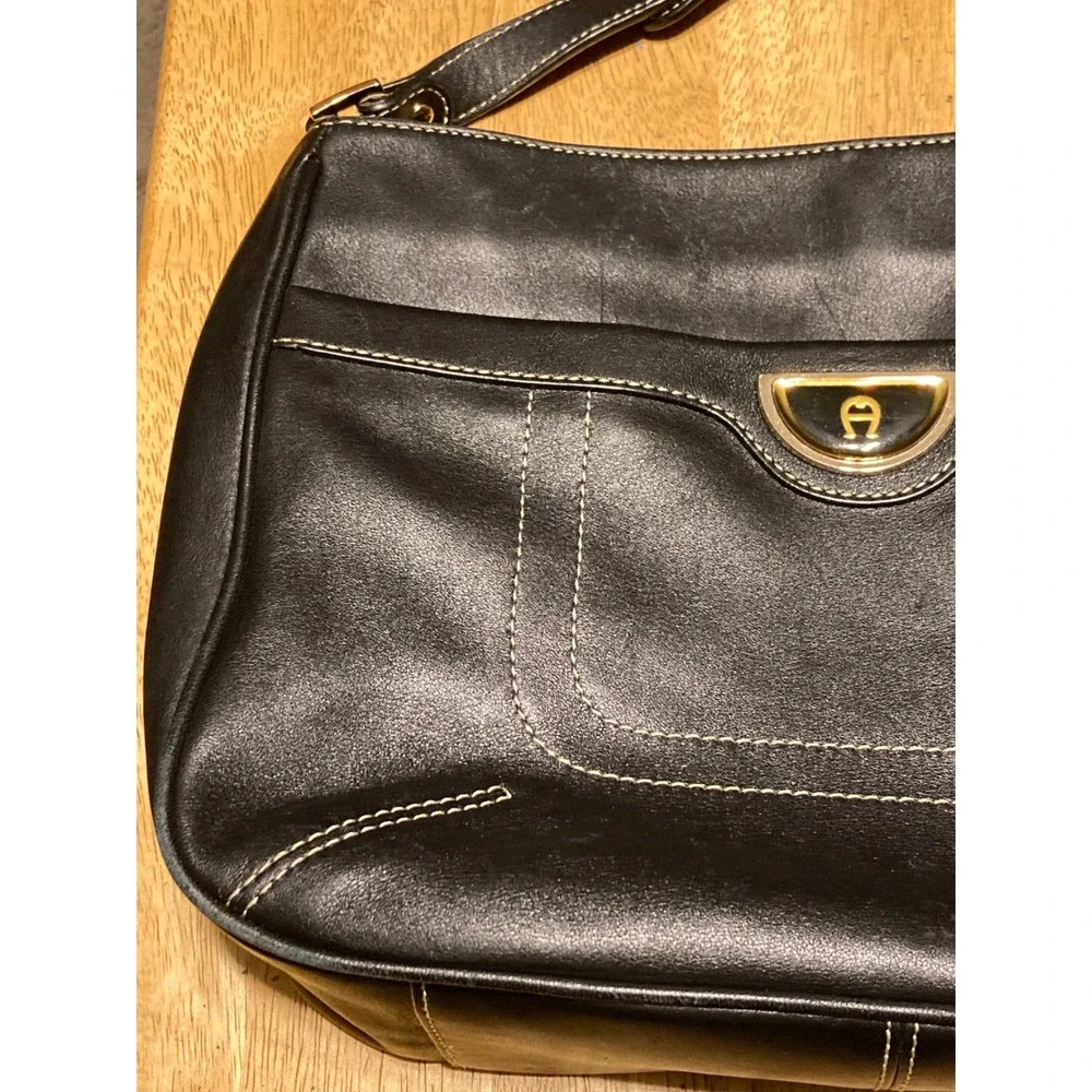 Etienne Aigner Black Leather Crossbody Bag Gold Logo Stitch Detail Hobo